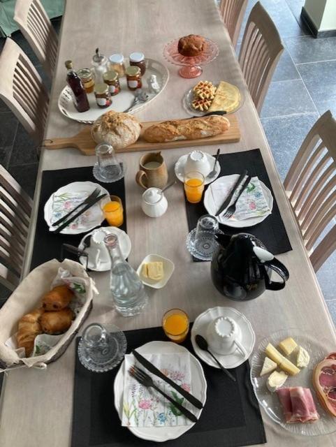 Bed and Breakfast Les Arbres Sous Le Vent A 10 Min De Pairi Daiza Jurbise Exterior foto